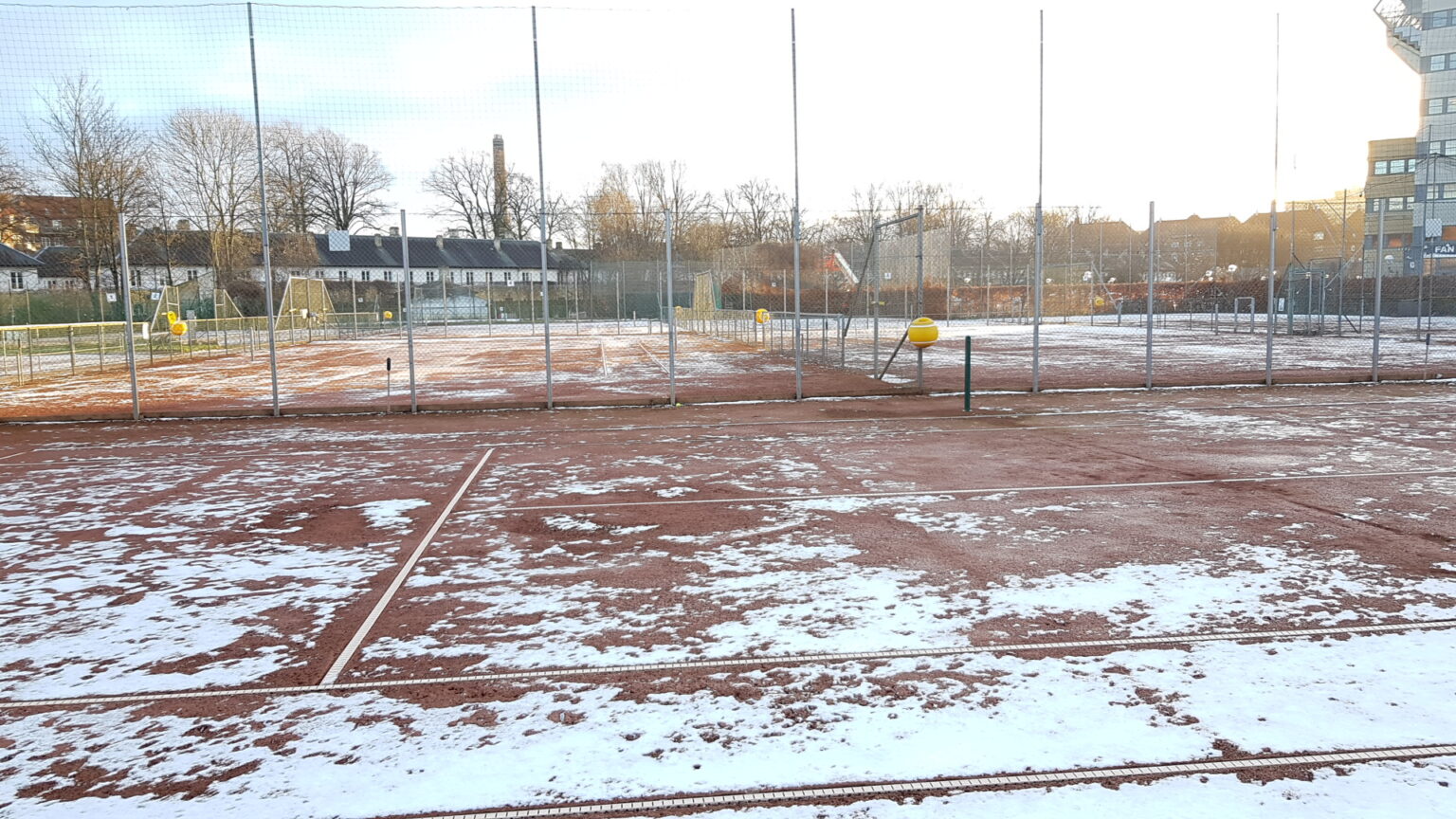 Tenis Kulübü Fix